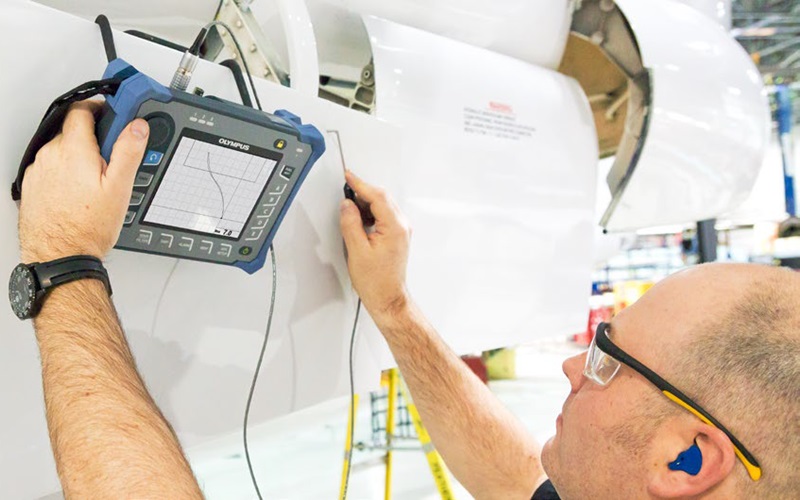 Eddy Current Flaw Detector NORTEC® 600
